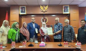 Ketua Umum PWI Apresiasi Langkah IKWI Peroleh Hak Paten Merek di Gedung Dewan Pers bf b c be