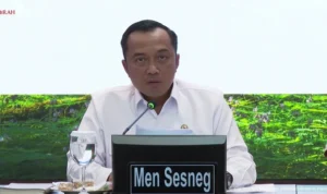 Penertiban Izin Usaha: Mensesneg Ungkap Alasan 28 Perusahaan Kehutanan Disanksi Tegas kfdnsvzjknjwachsrm