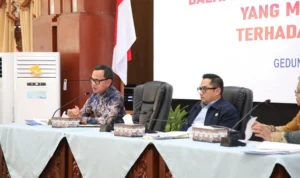 Adopsi Konsep 'Statecraft' Prabowo, Kemendagri Bertekad Sehatkan BUMD Layaknya BUMN khzskbwwmemypvc