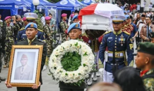 Masa Berkabung Nasional 3 Hari: Aturan Pengibaran Bendera Setengah Tiang Pasca-Wafatnya Try Sutrisno kjpnmayvgxwerksybtrg