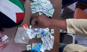 Penyamaran Terbongkar, Tukang Cupang di Jalan Abdul Muis Kedapatan Simpan Ratusan Obat Terlarang kpctcjcrwahfqhjrf