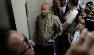 Berstatus Buron dan Kabur dari Gedung Senat, Senator 'Bato' dela Rosa Kini Dicari Otoritas Filipina krjcnvbyjhehkgvf