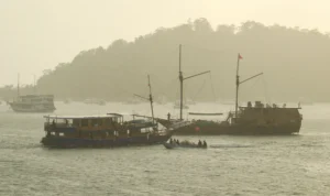 Janji Kapal Pinisi Premium Ternyata Bodong, Agen Wisata Kanada Rugi Rp244 Juta krmmjjyrtesmwpckgvx