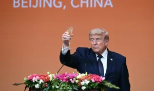 Bahas Krisis Timur Tengah, Trump Pertimbangkan Cabut Sanksi Perusahaan China Pembeli Minyak Iran krnrextvhwttfrcg