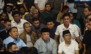 Alasan Mahasiswa Bubarkan Diskusi Total Politik di UGM: Teriakkan Revolusi dan Pengkhianat Reformasi kvfzfthwztvtrgznn