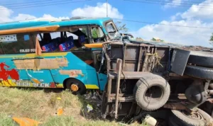 Bus Lepas Kendali di Akses Suramadu, 2 Orang Tewas dan 5 Terluka kwkzxjeeszfgshvnvh