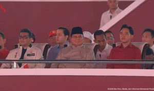 Truk-Truk Hias Membanjiri Jakarta, Prabowo-Gibran Jadi Saksi Karnaval HUT RI ke-81 mxcfmrpxphfacpvgt