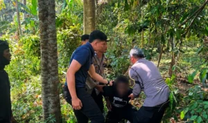 Bikin Heboh! WN Nigeria Kabur ke Hutan Saat Diminta Tunjukkan Paspor mdtjfhwqrjcrbrdra