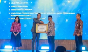 Kemensos Kembali Raih Nilai Maksimal, Reformasi Hukum 2026 Berpredikat Istimewa mzwqmxwracswvancrxe