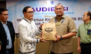 Andre Rosiade Kawal Pembangunan 4 BTS Telkomsel di Mentawai, Perluasan Internet Terus Diperjuangkan mqssadzqsapmy