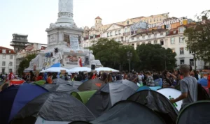 Portugal Memanas! 55 Demonstran Ditangkap, Warga Protes Harga Rumah dan Sewa Meroket meaprszrdmtqtyb