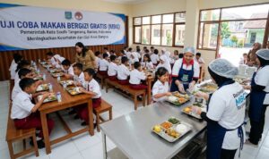 Pembenahan MBG Dua Tahun Prabowo: Insentif Baru hingga AI e ec db a a