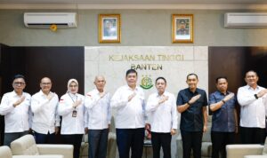 Jaga Tata Kelola Perbankan, Direksi Bank Banten Audiensi dengan Kajati Banten caca fc b a bb