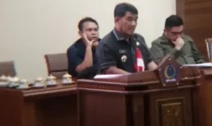 Dalam Rapat Paripurna DPRD Sulut, Gubernur Yulius Selvanus Soroti Kehadiran Instansi Vertikal dan BUMD