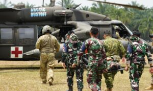Di Tengah Latihan Perang, TNI Justru Uji Satu Kemampuan Ini: Selamatkan Prajurit Terluka