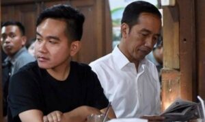 Jokowi Tanggapi Gugatan Gibran: Sudah Sekolah di Luar Negeri, Kenapa Harus Paket C? gibran jokowi