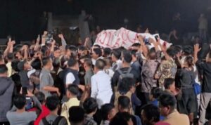 Datang dengan Niat Baik, Nusron Wahid hingga Budiman Sudjatmiko Diduga Alami Intimidasi Oknum Massa budiman sudjatmiko diskusi ugm ricuh