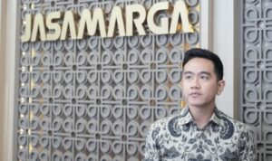 Gibran Tinjau Arus Mudik Lebaran 2026 dari Command Center Jasa Marga WhatsApp Image at