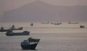 Iran Peringatkan Negara Sekutu Donald Trump Soal Konsekuensi Eskalasi Militer x