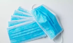 Jangan Timbun Masker! Kemenkes Siapkan Sanksi hingga Pencabutan Izin Usaha x