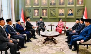 Presiden Prabowo Subianto menggelar pertemuan dengan sejumlah tokoh nasional setelah upacara Hari Pancasila di Kompleks Kementerian Luar Negeri, Jakarta, Senin, 1 Juni 2026 (Foto: Biro Pers, Media, dan Informasi Sekretariat Presiden) IMG WA