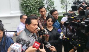 Hendropriyono Kritik Isu Pemakzulan Gibran, Khawatir Ganggu Kinerja Pemerintah