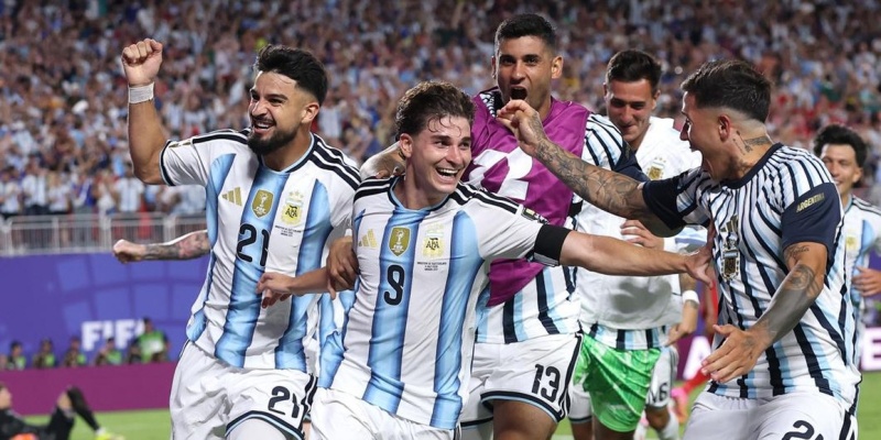 argentina vs swisstimnas argentinajulian alvarezpiala dunia juara bola dunia