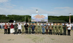 Hari Pertama Lomba PBB HUT ke-81 TNI, Prajurit dan Pelajar Tampilkan Aksi Kompak E