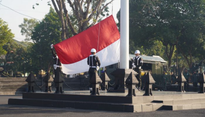 Kapok Sahli Pangdam Brawijaya Beberkan Institusi TNI Dapat Tingkat Kepercayaan Tertinggi