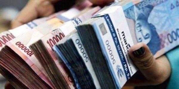 rupiah istim