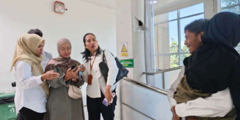 Bocah Sukabumi kecanduan bau BBM
