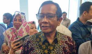Mahfud: KPK Harus Proaktif Selidiki Dugaan Mark Up Proyek KCJB