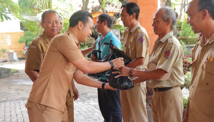 Program Kreatif Dispar Buleleng: Menabung Sampah Menjadi Buah Lokal