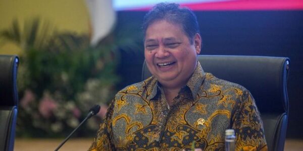 Airlangga Ketawa