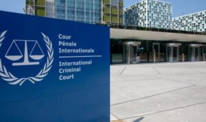 Trump Siapkan Sanksi untuk ICC, Transaksi Keuangan hingga Layanan Teknologi Bisa Terimbas HICUPWsAAmZH