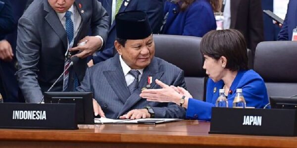 presiden republik indonesia prabowo subianto menghadiri konferensi tingkat tinggi ktt kerja sama ekonomi asia pasifik apec