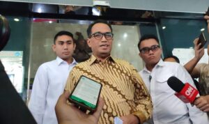 KPK Panggil Ulang Mantan Menhub Budi Karya Sumadi Terkait Kasus Suap Proyek Kereta WhatsApp Image at ()