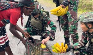 ROSITA Sarana Mempererat Komunikasi Masyarakat dan Satgas Yonif 509 Kostrad