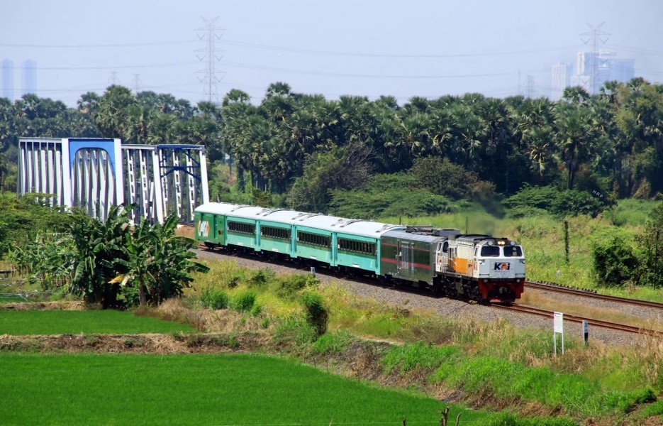 kai luncurkan kereta petani pedagang