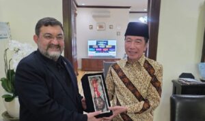Duta Besar Republik Islam Iran untuk Indonesia, Mohammad Boroujerdi, melakukan pertemuan dengan Presiden ke-7 RI Joko Widodo IMG WA