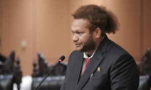 PSU Papua Jadi Ujian Netralitas, Paul Finsen Mayor Ingatkan Potensi Konflik