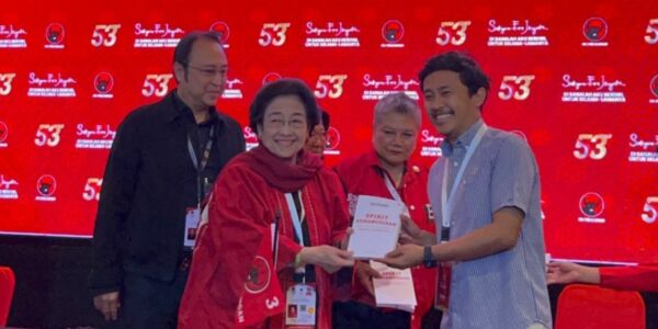 Peluncuran buku “Spirit Kemanusiaan Manajemen Risiko Bencana ala Megawati Soekarnoputri” RMOL Faisal Aristama