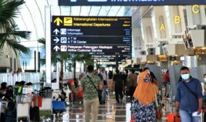 Bandara AP II