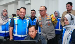 Wakapolri Tegaskan Keamanan dan Lalu Lintas Libur Nataru Terkendali Wakapolri pantau arus lalu lintas Nataru