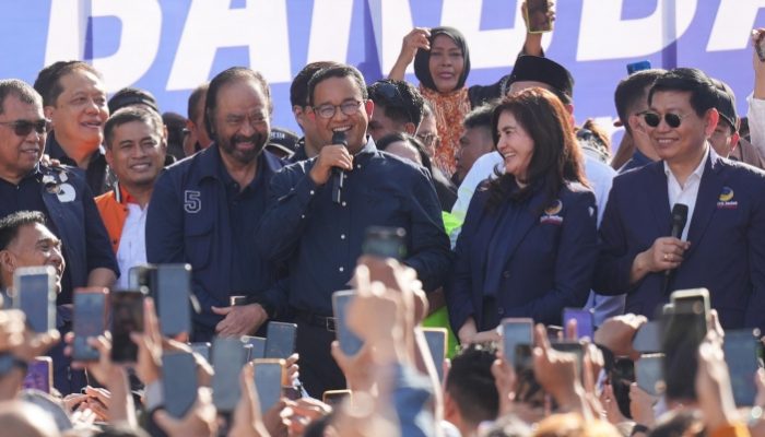 Surya Paloh Puji Anies Pasca Debat Akhir: Sangat Mengagumkan!