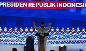 Presiden Prabowo Subianto saat meresmikan sekolah rakyat dan SRT di Kalsel Senin Januari