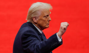Trump Ajukan Tambahan Dana Perang Rp3,1 Kuadriliun untuk Hadapi Iran IMG WA