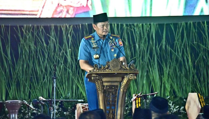 Dankormar Beserta Prajurit Marinir Hadiri Doa Bersama