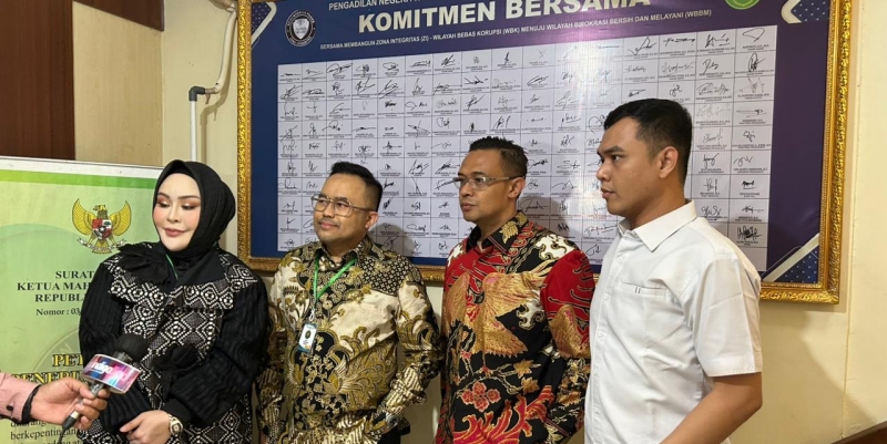 heni sagara