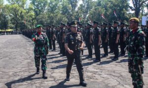 Upacara Penutupan Program Studi Diktukbasus TNI AD TA. 2024